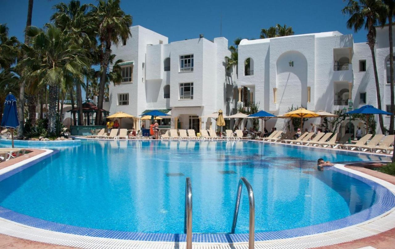 Hotel Nesrine Al-Hammamat Bagian luar foto