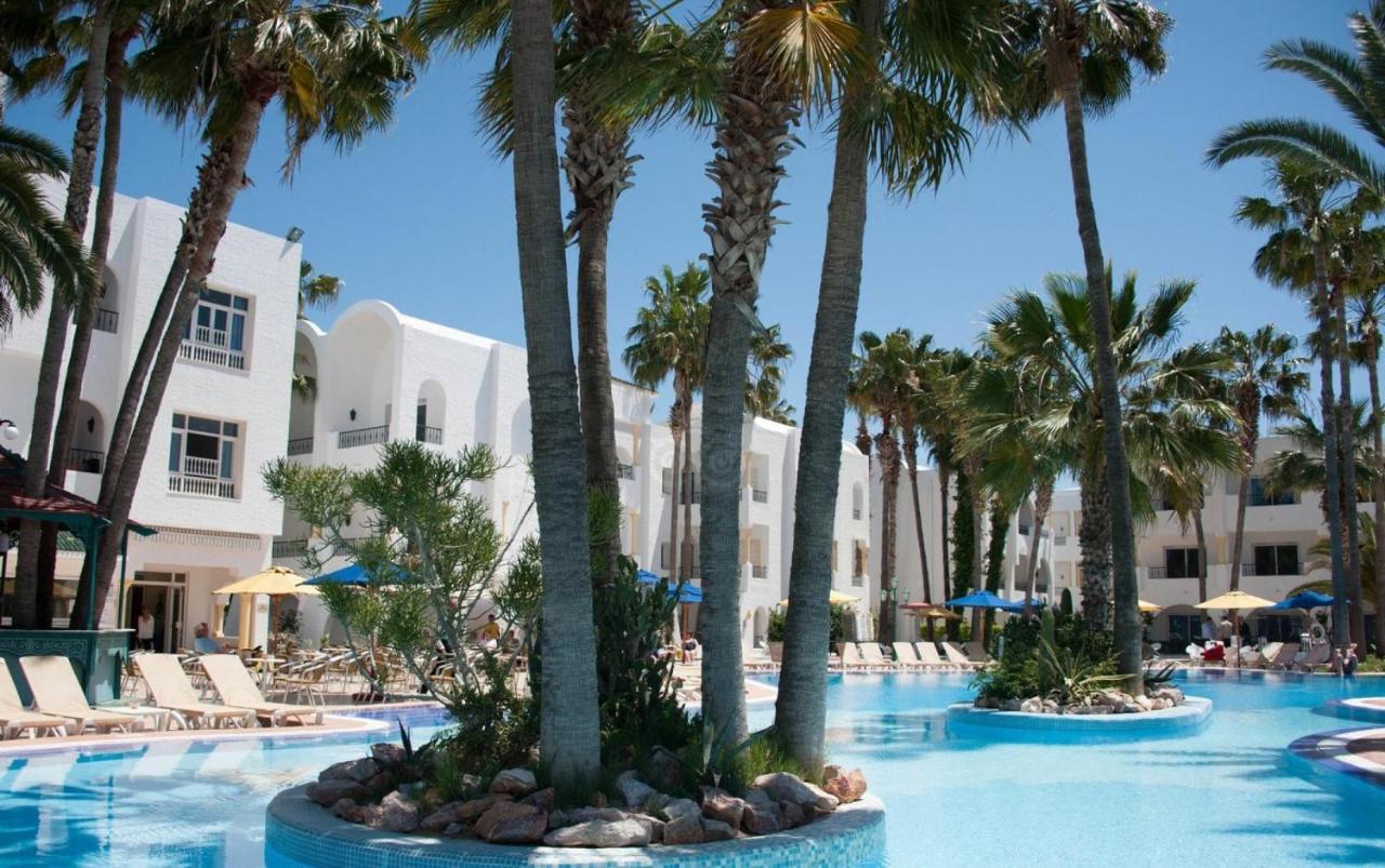 Hotel Nesrine Al-Hammamat Bagian luar foto