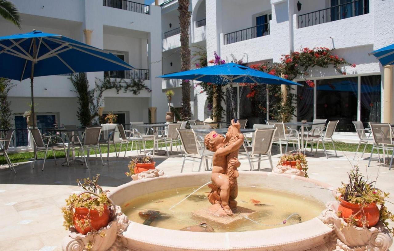 Hotel Nesrine Al-Hammamat Bagian luar foto