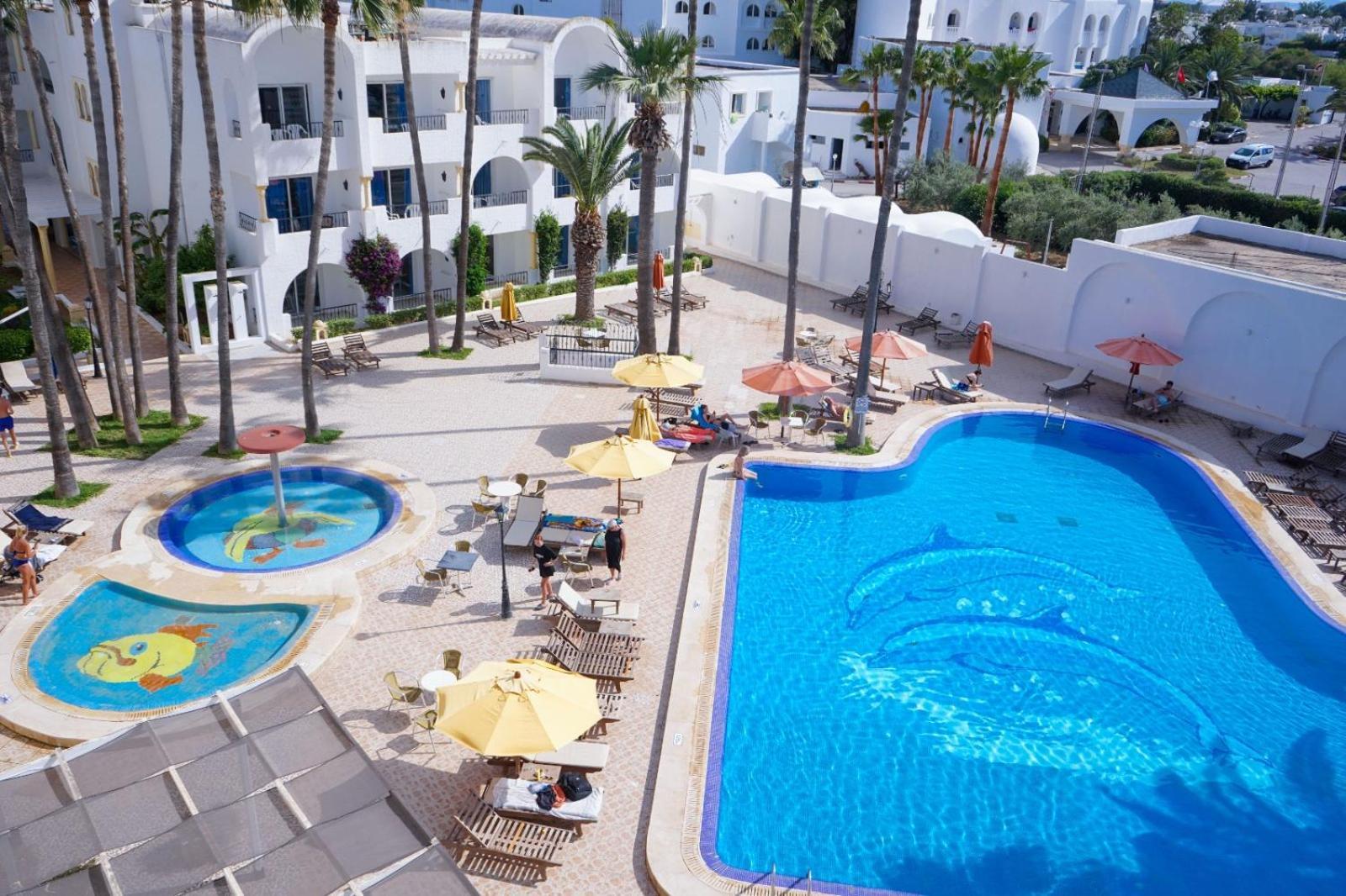 Hotel Nesrine Al-Hammamat Bagian luar foto
